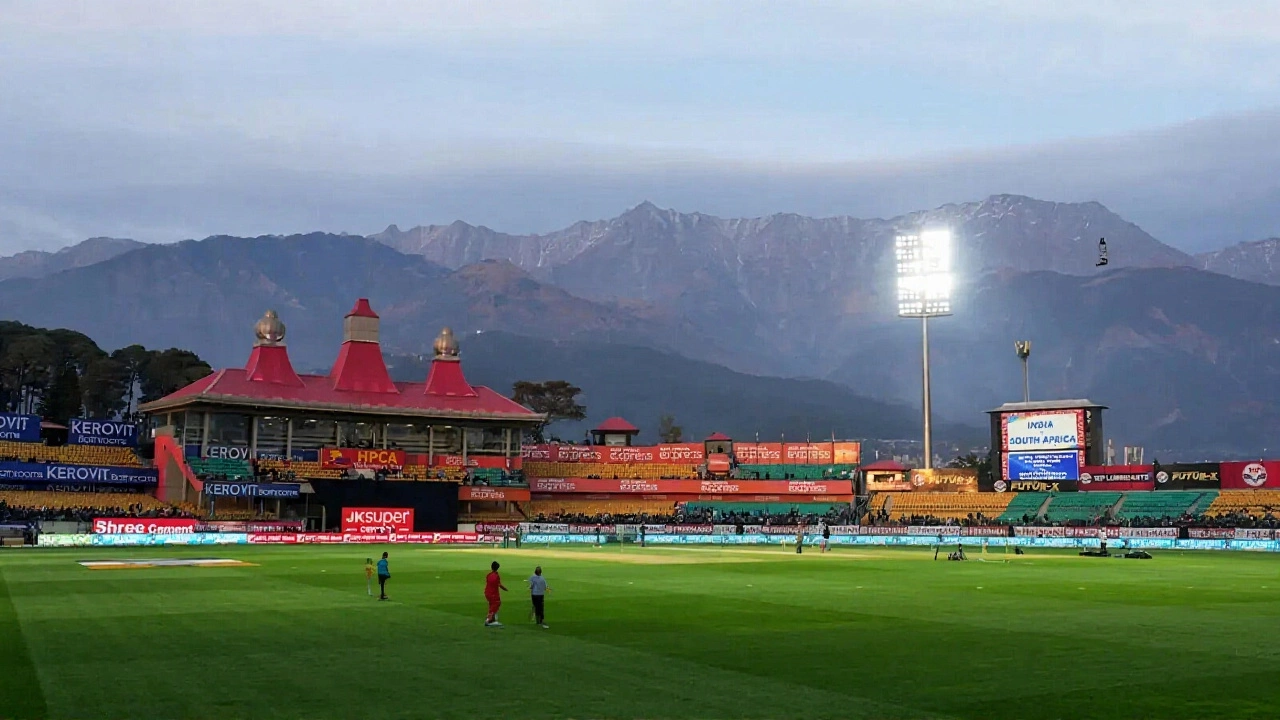 RCB vs GT Qualifier 1: Dharamshala Pitch Favors Pacers in High-Scoring Clash